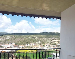Kaş Ağullu'da Elverişli Konuma Sahip, Konforlu, 2+1, Kiralık Daire - 1