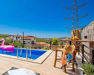 Kaş Ağullu'da Muhteşem Doğada, Çocuk Oyun Alanlı, Lüks Villa - 3