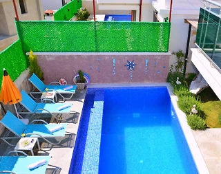 Kaş Andifli'de Sakin Konumda, Özel Havuzlu, Modern Tasarımlı Villa  - 4