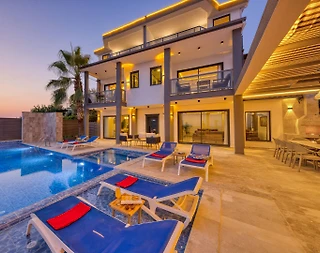 Kaş Akbel'de Merkeze Yakın, Özel Havuzlu, 8 Kişilik Villa - 1