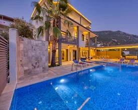 Kaş Akbel'de Merkeze Yakın, Özel Havuzlu, 8 Kişilik Villa - 2