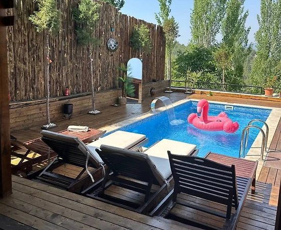 Kaş Aklar'da Balayı Çiftlerine Uygun, Özel Havuzlu, Ahşap Villa - 1
