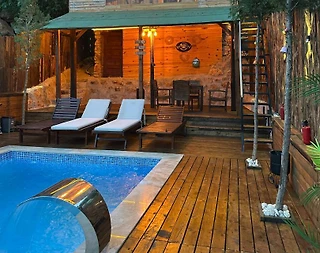 Kaş Aklar'da Balayı Çiftlerine Uygun, Özel Havuzlu, Ahşap Villa - 2