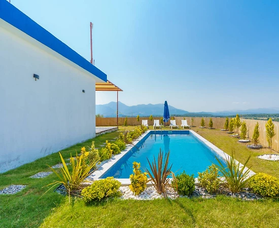 Kaş Aklar'da Enfes Doğa İçerisinde, Özel Havuzlu, 2+1 Villa - 1