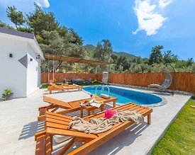 Kaş Aklar'da Huzurlu Doğada, Özel Havuzlu, Jakuzili Villa - 3