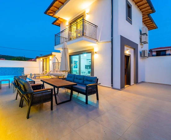 Kaş Andifli'de Doğa İle İç İçe, Özel Havuzlu, 2+1 Villa - 1