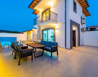 Kaş Andifli'de Doğa İle İç İçe, Özel Havuzlu, 2+1 Villa - 1