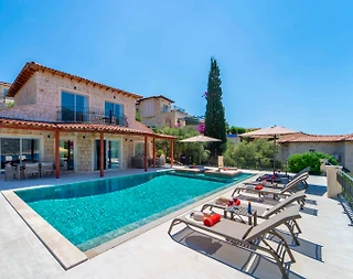 Kaş Andifli'de Enfes Deniz Manzaralı, Özel Havuzlu, Lüks Villa - 1