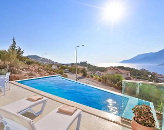 Kaş Andifli'de Enfes Deniz Manzaralı, Sonsuzluk Havuzlu, Modern Villa - 5