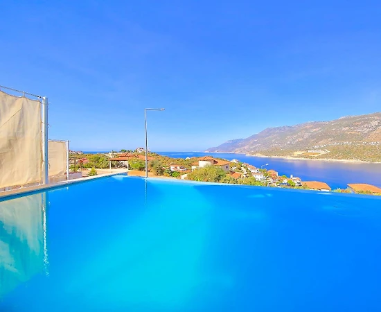 Kaş Andifli'de Enfes Deniz Manzaralı, Sonsuzluk Havuzlu, Modern Villa - 1