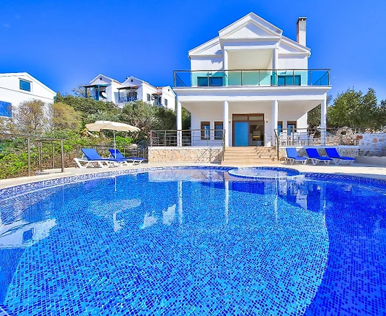 Kaş Andifli'de Enfes Deniz Manzaralı, Sonsuzluk Havuzlu, Modern Villa - 1