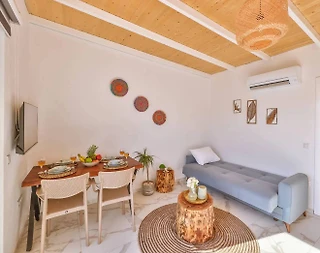 Kaş Andifli'de Modern Tasarıma Sahip, Özel Havuz ve Jakuzili Villa - 4