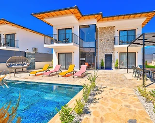 Kaş Andifli'de Modern Tasarımlı, Özel Havuzlu, 3+1 Villa  - 1