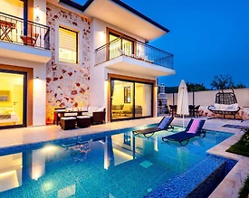 Kaş Andifli'de Nezih Konumda, Özel Havuzlu, Modern Villa - 2
