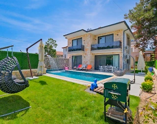 Kaş Andifli'de Orman Manzaralı, Özel Havuzlu, Bahçeli Villa  - 2