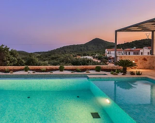 Kaş Andifli'de Otantik Tasarımlı, Özel Havuzlu, Kiralık Villa - 3