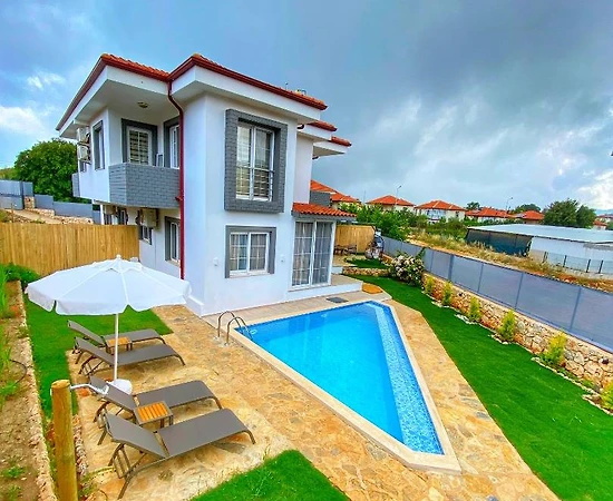 Kaş Andifli'de Sakin Konumda, Özel Havuzlu, Balayı Villası - 1
