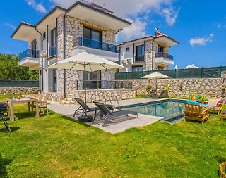 Kaş Andifli'de Yemyeşil Bahçeli, Özel Havuzlu, 2+1, Konforlu Villa - 5