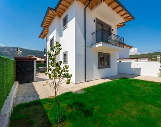 Kaş Andifli'de Yemyeşil Bahçeli, Özel Havuzlu, Konforlu Villa - 4