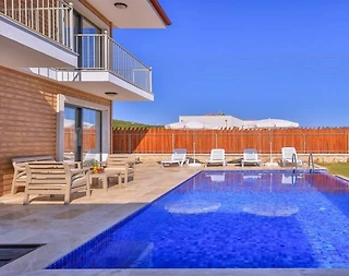 Kaş Andifli'de Yeşillikler İçerisinde, Özel Havuzlu, Konforlu Villa - 3