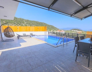 Kaş Belenli'de Benzersiz Deniz Manzaralı, Özel Havuzlu, Lüks Villa - 2