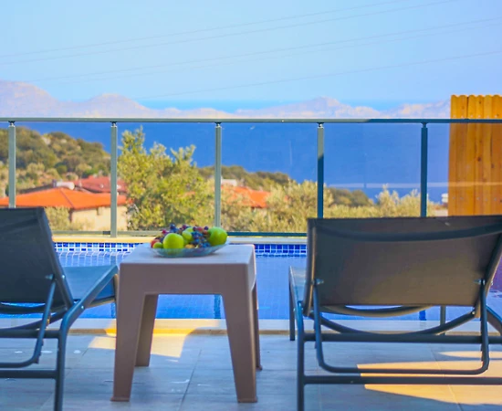 Kaş Belenli'de Benzersiz Deniz Manzaralı, Özel Havuzlu, Lüks Villa - 1