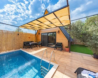 Kaş Bayındır'da Enfes Doğa Manzaralı, Özel Havuzlu, Ferah Bungalov - 3
