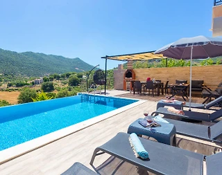 Kaş Bayındır'da Geniş Ailelere Uygun, Özel Havuzlu, 8 Kişilik Villa - 3