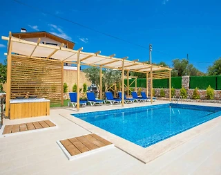 Kaş Bayındır'da Geniş Alan İçerisinde, Özel Havuzlu, Kiralık Villa - 3