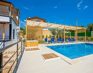 Kaş Bayındır'da Geniş Alan İçerisinde, Özel Havuzlu, Kiralık Villa - 4