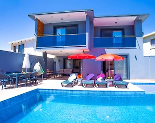 Kaş Bayındır'da Müthiş Doğa Manzaralı, Özel Havuzlu, Kiralık Villa - 1