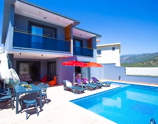 Kaş Bayındır'da Müthiş Doğa Manzaralı, Özel Havuzlu, Kiralık Villa - 2