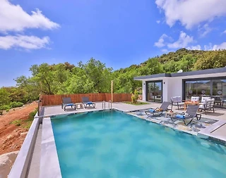  Kaş Bayındır'da Sakin Konumda, Özel Havuzlu, Jakuzili, Kiralık Villa - 2