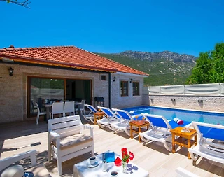 Kaş Bezirgan'da Minimal Tasarımlı, Özel Havuzlu, Tatil Villası - 5
