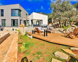 Kaş Belenli'de Kalabalık Ailelere Uygun, Özel Havuzlu, 5+1 Villa - 2