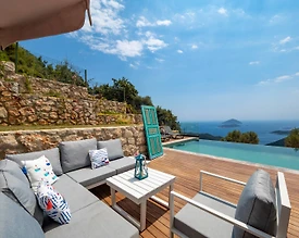 Kaş Belenli'de Muhteşem Manzaralı, Özel Havuzlu, 5+1 Villa - 2