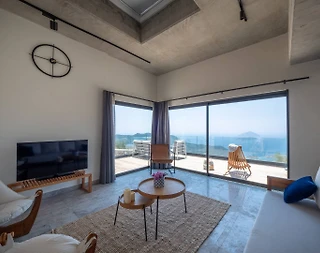 Kaş Belenli'de Muhteşem Manzaralı, Özel Havuzlu, Kiralık Villa - 3