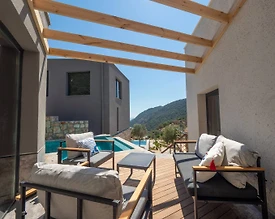 Kaş Belenli'de Tesis İçerisinde, Özel Havuzlu, Lüks Villa - 3