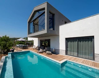 Kaş Belenli'de Tesis İçerisinde, Özel Havuzlu, 5+1 Lüks Villa - 1