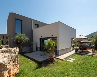 Kaş Belenli'de Tesis İçerisinde, Özel Havuzlu, 5+1 Lüks Villa - 4