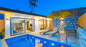 Honeymoon-Friendly, Private Pool, Romantic Villa in Kaş Bezirgan
