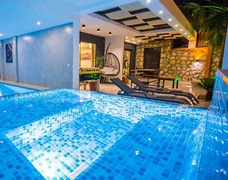 Kaş Bezirgan'da Eşsiz Doğa Manzaralı , Özel Havuzlu, Şık Villa - 4