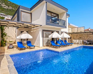 Kaş Bezirgan'da Büyüleyici Deniz Manzaralı, Özel Havuzlu, Şık Villa - 1