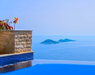 Kaş Bezirgan'da Büyüleyici Deniz Manzaralı, Özel Havuzlu, Şık Villa - 3