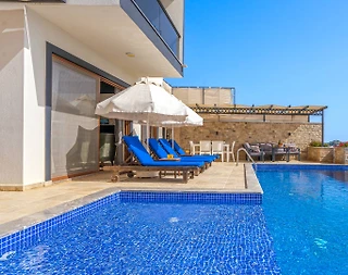 Kaş Bezirgan'da Büyüleyici Deniz Manzaralı, Özel Havuzlu, Şık Villa - 5