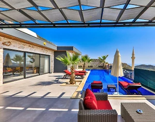 Kaş Bezirgan'da Büyüleyici Deniz Manzaralı, Özel Havuzlu, Kiralık Villa - 1