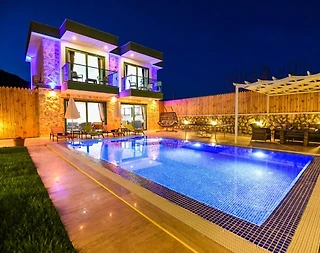 Kaş Bezirgan'da Çekirdek Ailelere Uygun, Özel Havuzlu, 4 Kişilik Villa - 1