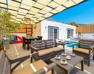 Kaş Bezirgan'da Dağ Manzaralı, Özel Havuzlu, Tatil Villası - 2