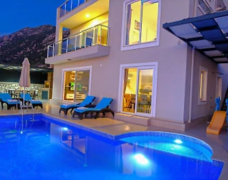 Kaş Bezirgan'da Deniz Manzaralı, Özel Havuzlu, 4+1 Villa - 1