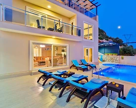 Kaş Bezirgan'da Deniz Manzaralı, Özel Havuzlu, 4+1 Villa - 2